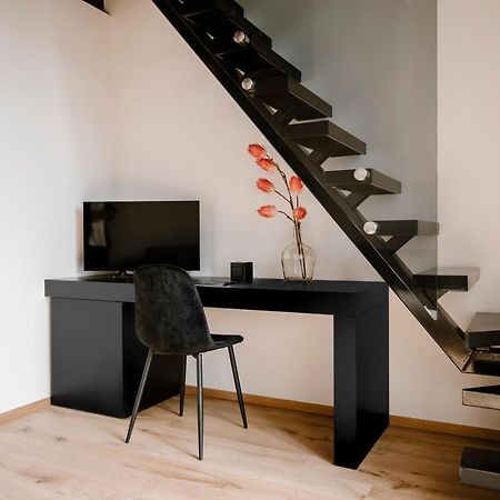 Palazzo Garibaldi - Boutique Suites Barletta Zewnętrze zdjęcie