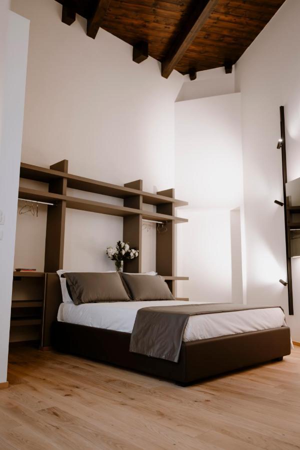Palazzo Garibaldi - Boutique Suites Barletta Zewnętrze zdjęcie