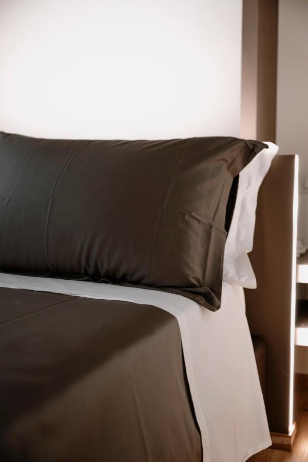Palazzo Garibaldi - Boutique Suites Barletta Zewnętrze zdjęcie